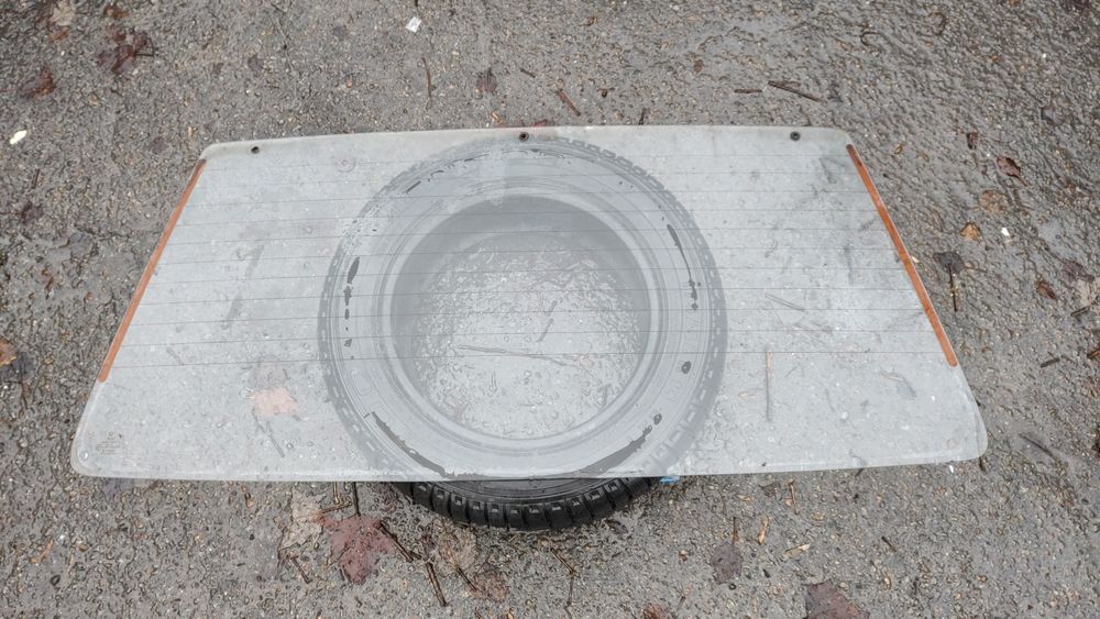 Заднє скло гольф2, спойлєр