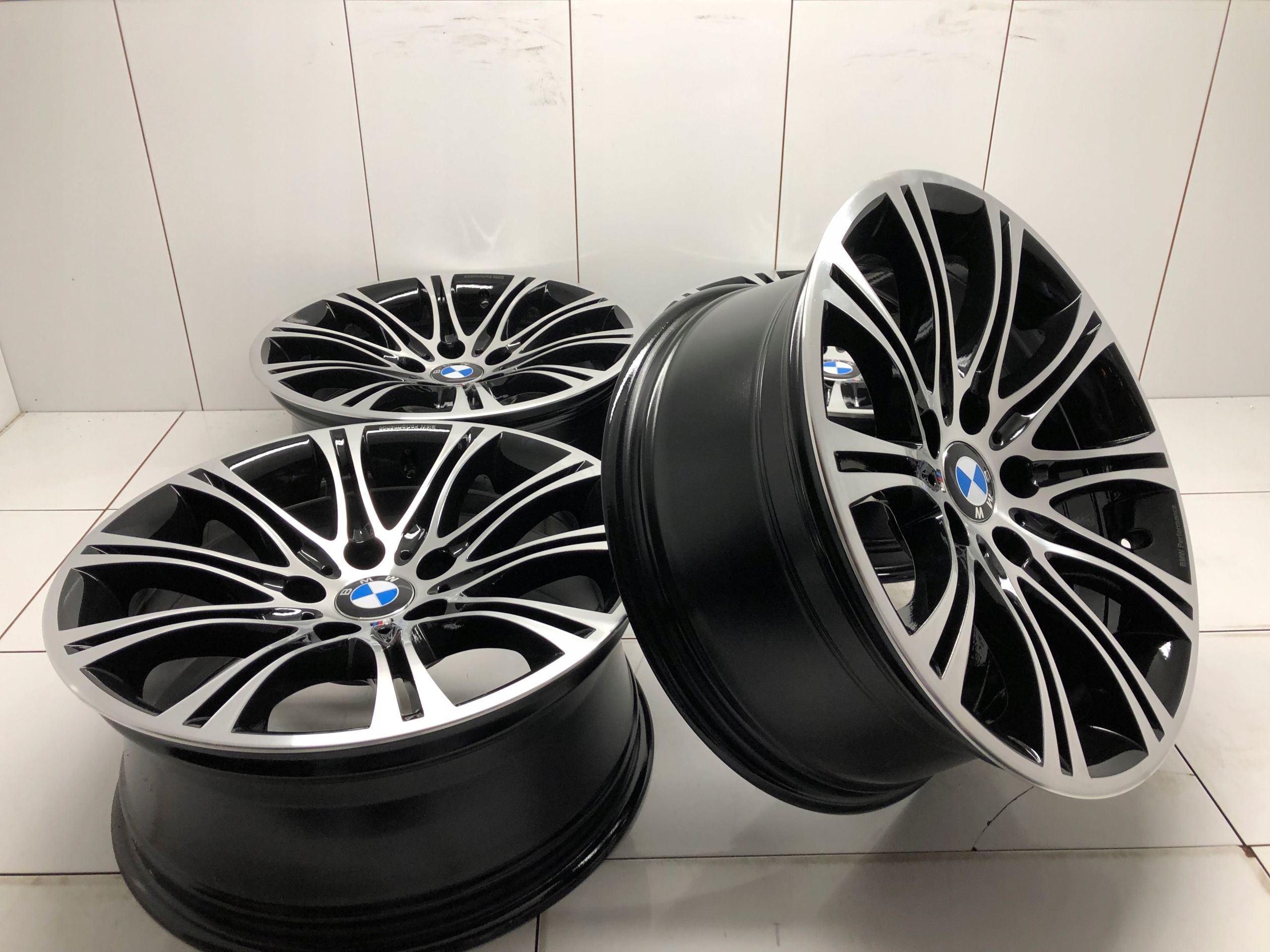 Felgi 18 BMW M5 E60 F30 m Pakiet Performance 8 ET20 Idealne