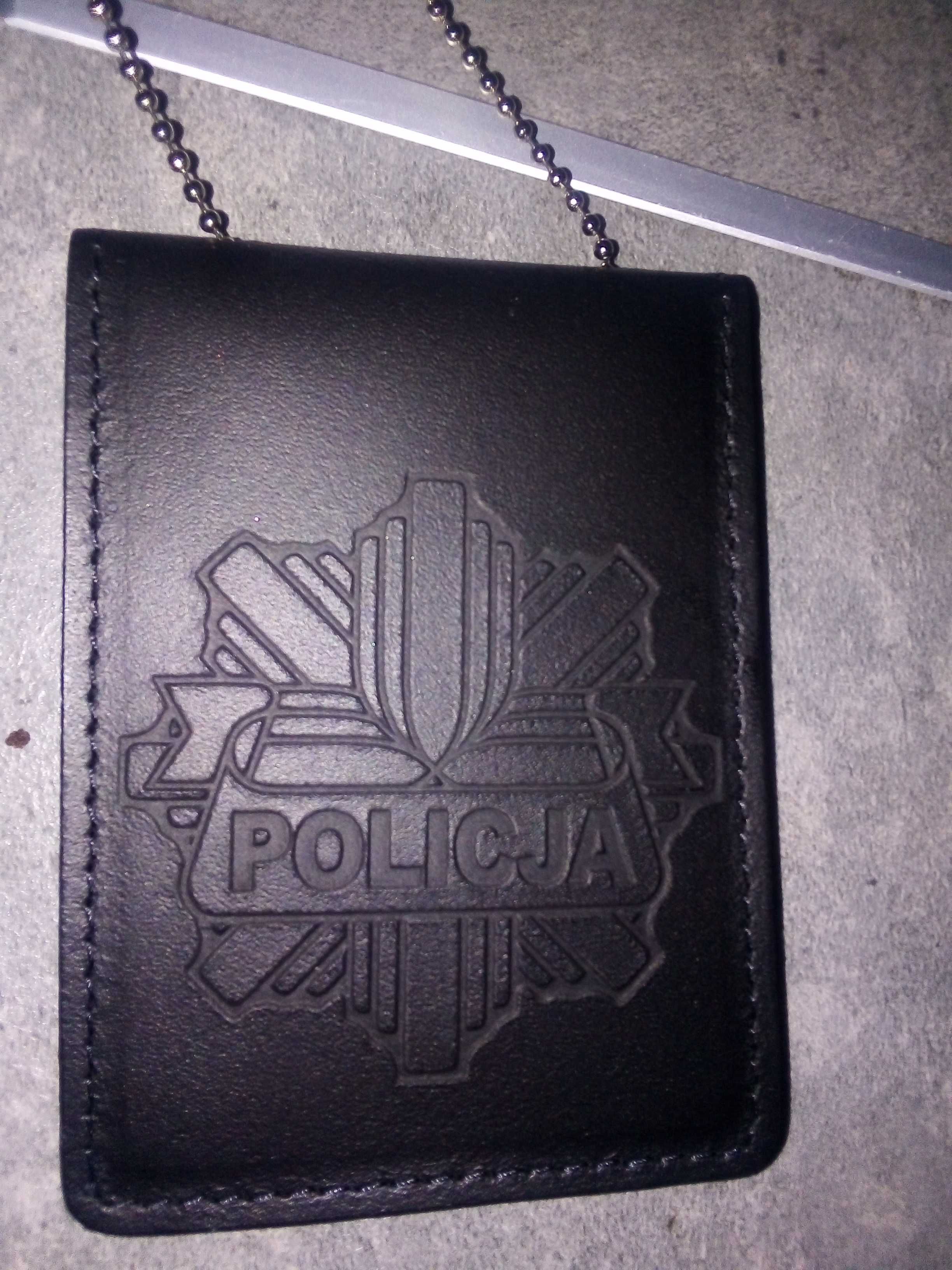 odznaka policyjna plus etui