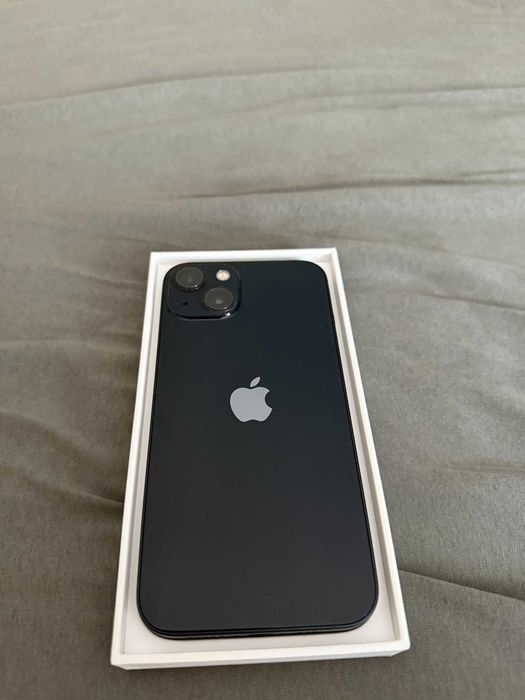 iPhone 13 128gb +2 etui gratis