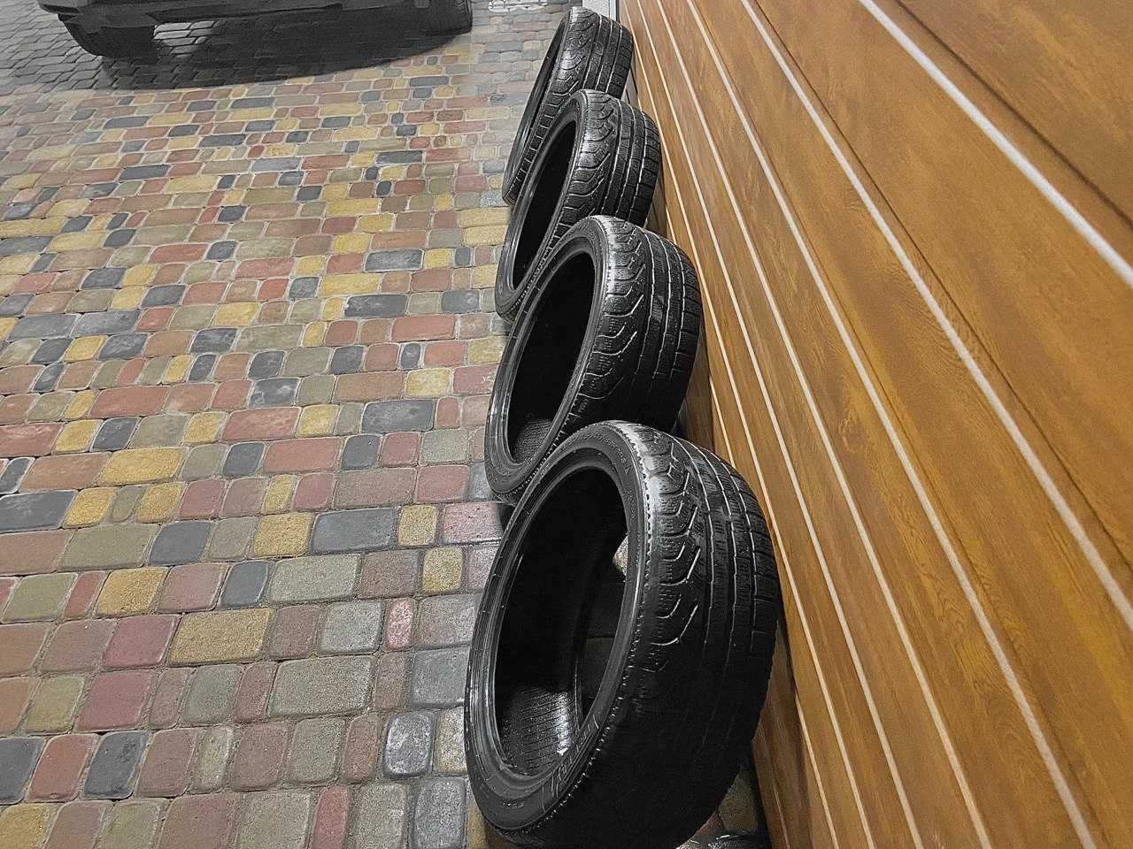 Шини Pirelli Sottozero 205/45/R17. Made in Romania.