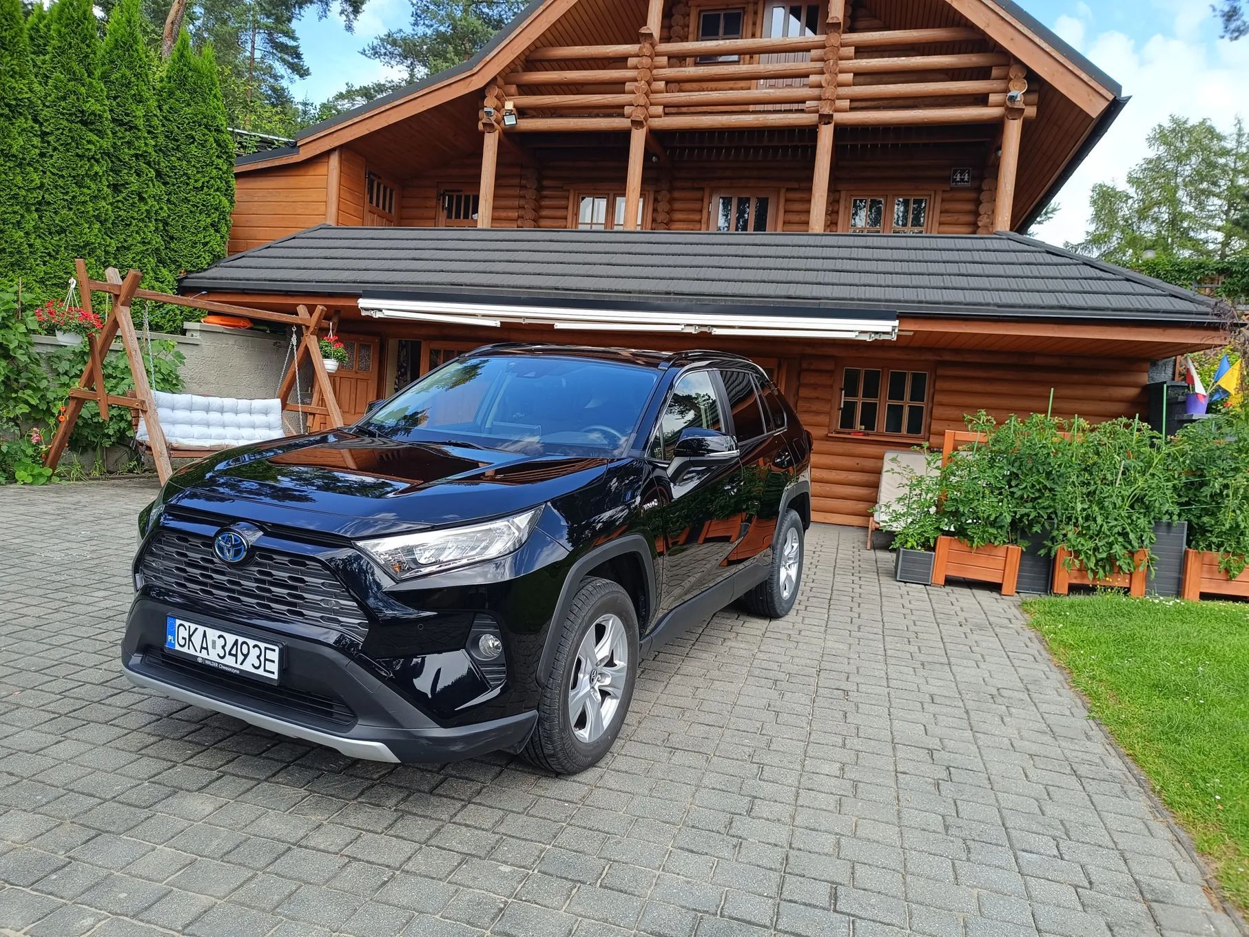 Toyota RAV4 Comfort 4x4, bezwypadkowa, I wł, serwis