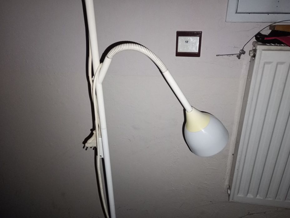 Sprzedam podwójną lampę stojąca