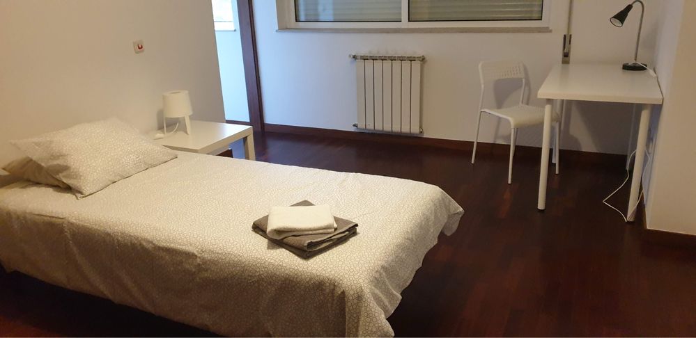 Arrenda-se Apartamento T3- Costa Guimaraes
