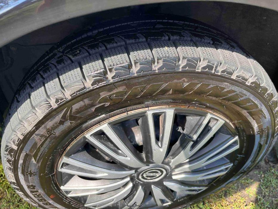 Продам Нісан -Альмера 2011р.в газ-4!