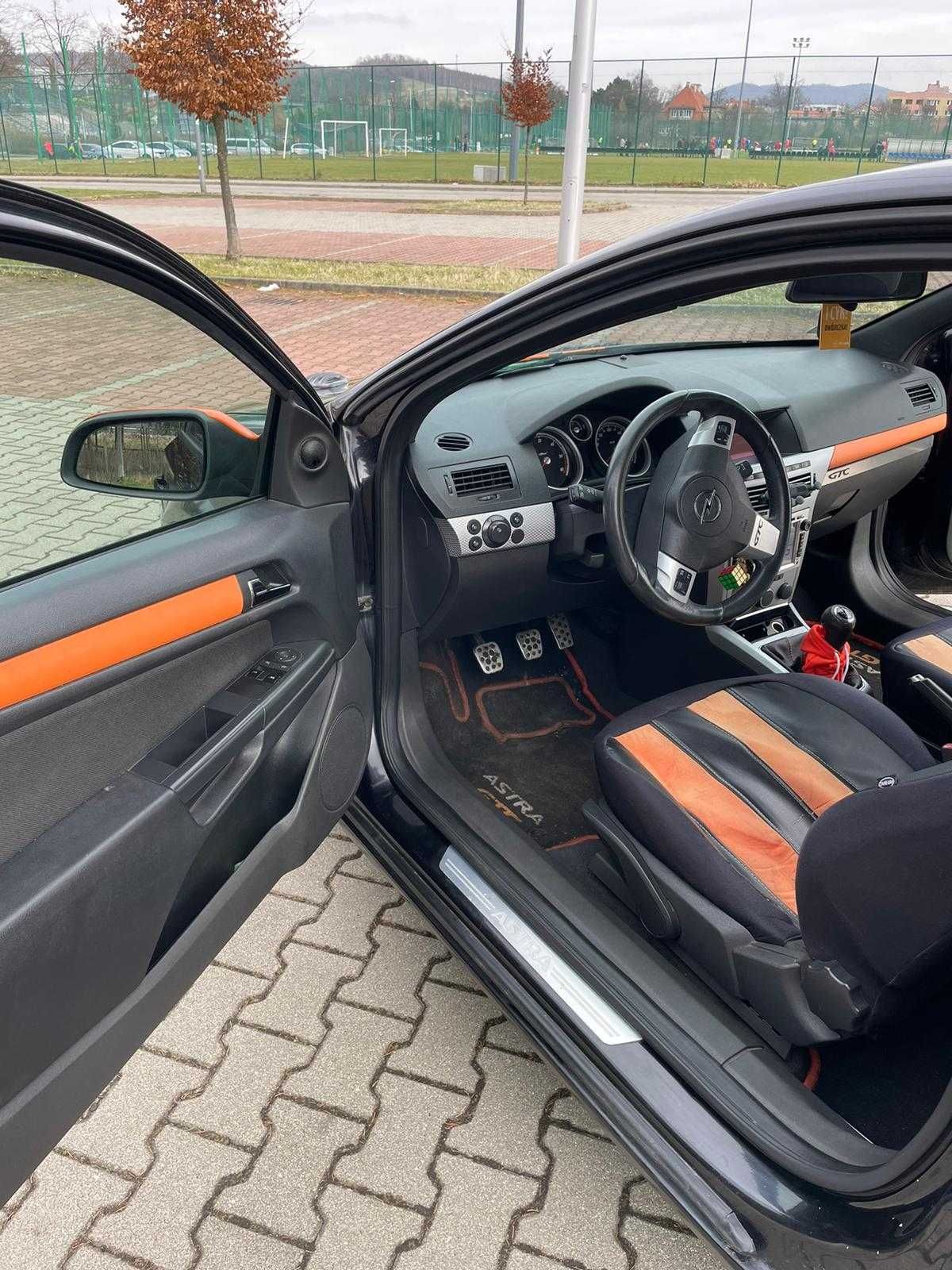 OPEL ASTRA H GTC 1.9 Cdti 170Km