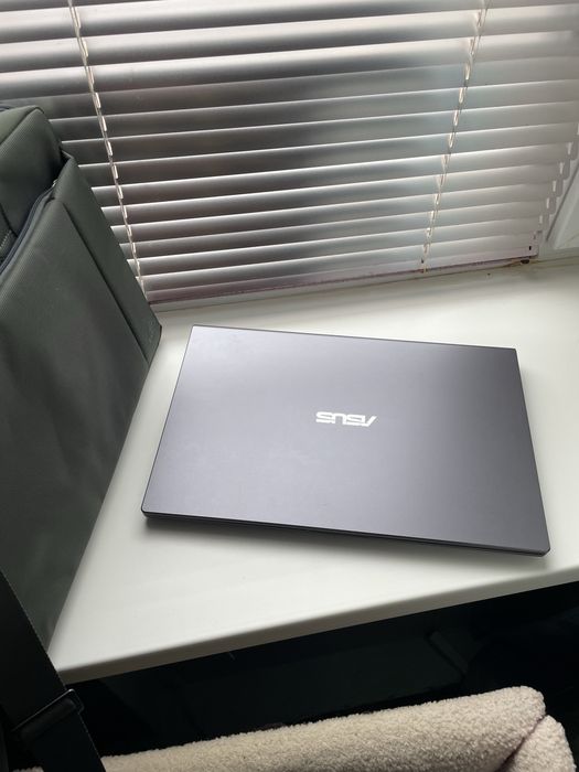 Ноутбук Asus X515JF-EJ082
