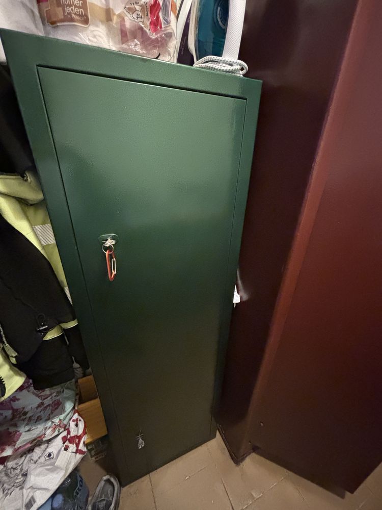 Szafa metalowa na broń