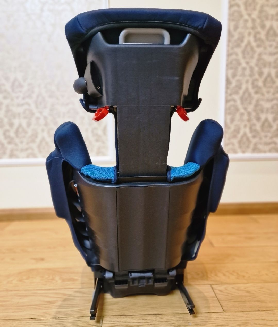Дитяче автомобільне крісло Monza Nova 2 SeatFix