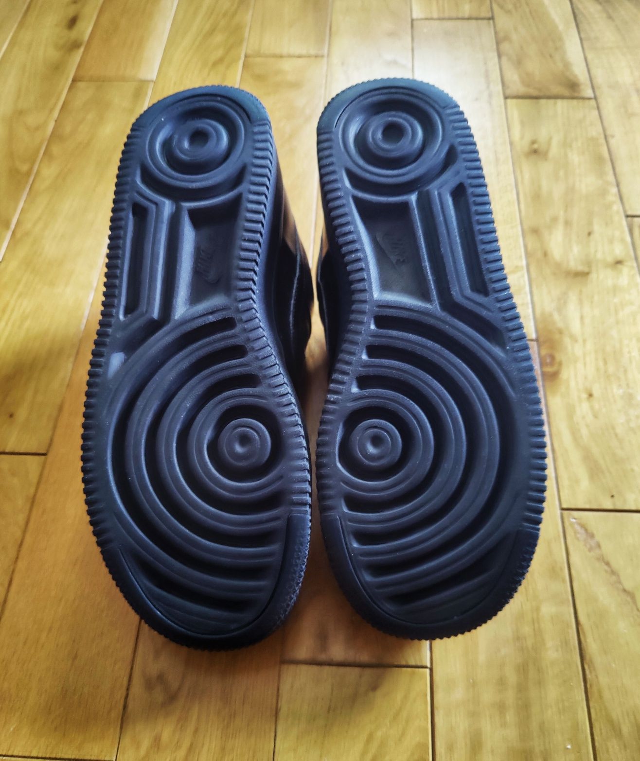 Buty Nike Air Force 1 - oryginalne, skóra naturalna, r.40