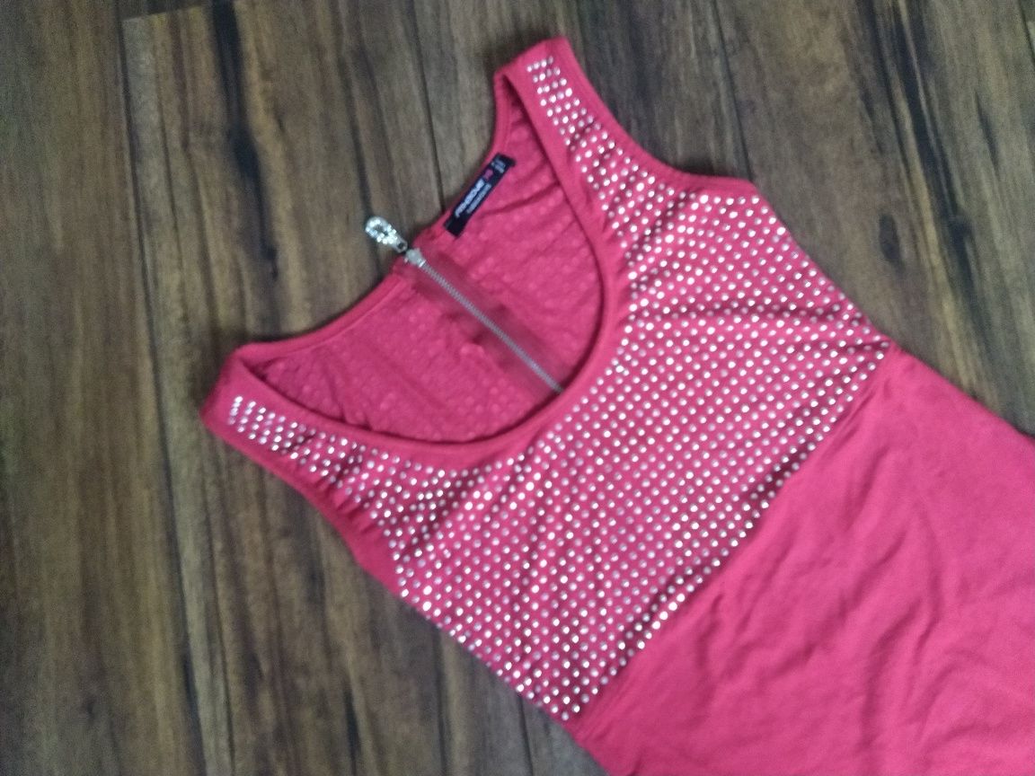 Fishbone czerwona mini sukienka imprezę z ćwiekami XS 34 RAZ włożona