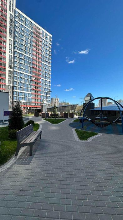 Продаж 3-х кім. квартири у Києві! ЖК " Причал №8", вул. Канальна 8б