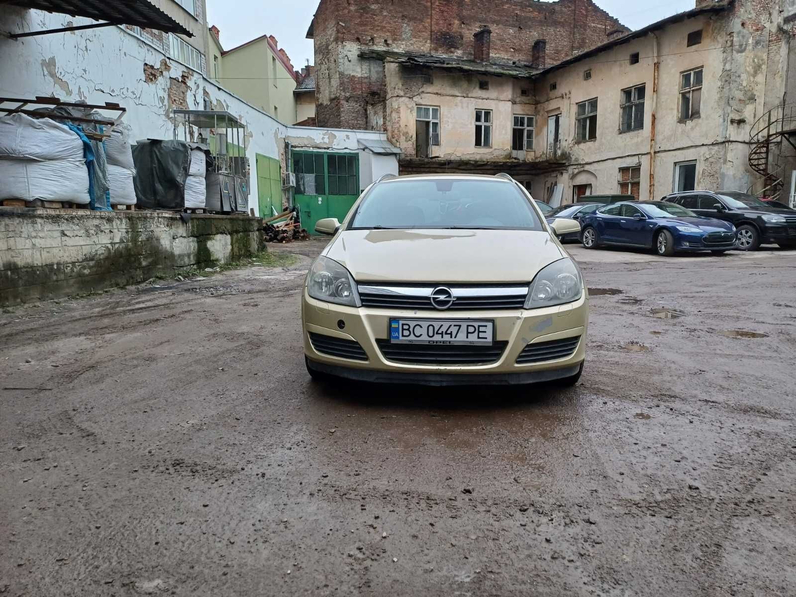 Opel     Astra  H