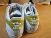 Sapatilhas Adidas Superstar risca dourada tamanho 38