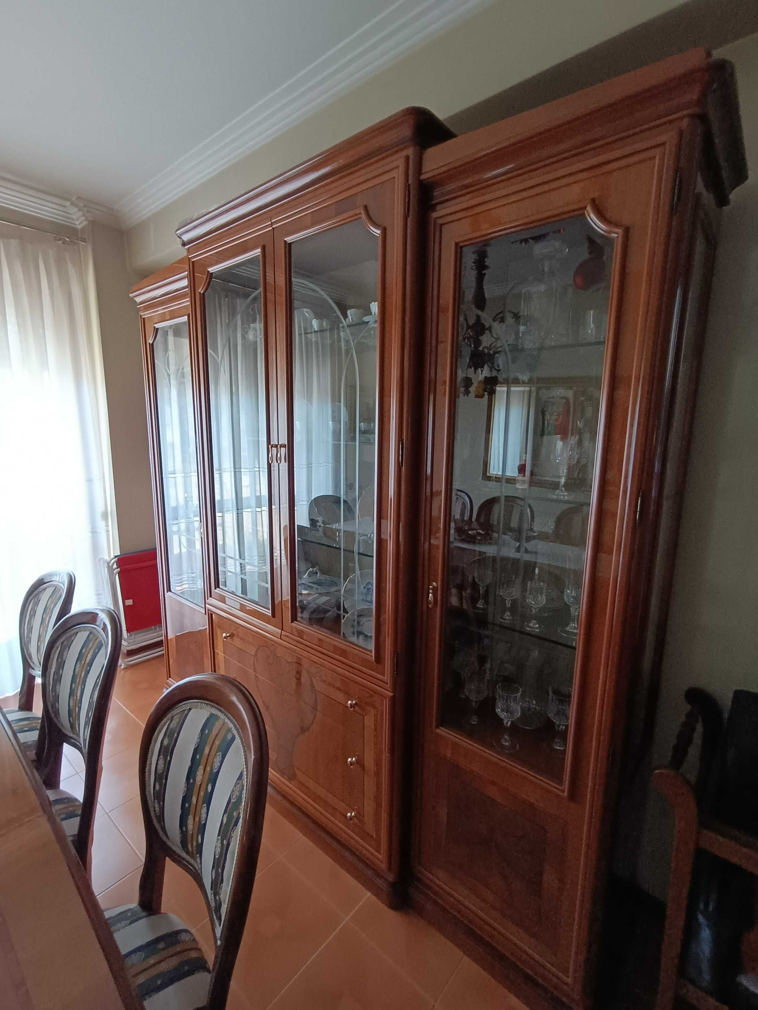 Móvel de Sala pra arrumação
