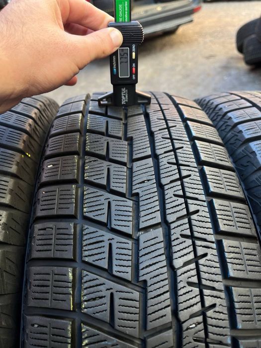 Шины БУ 215 65 R 16 YOKOHAMA ice Guard IG60 Зимний комплект