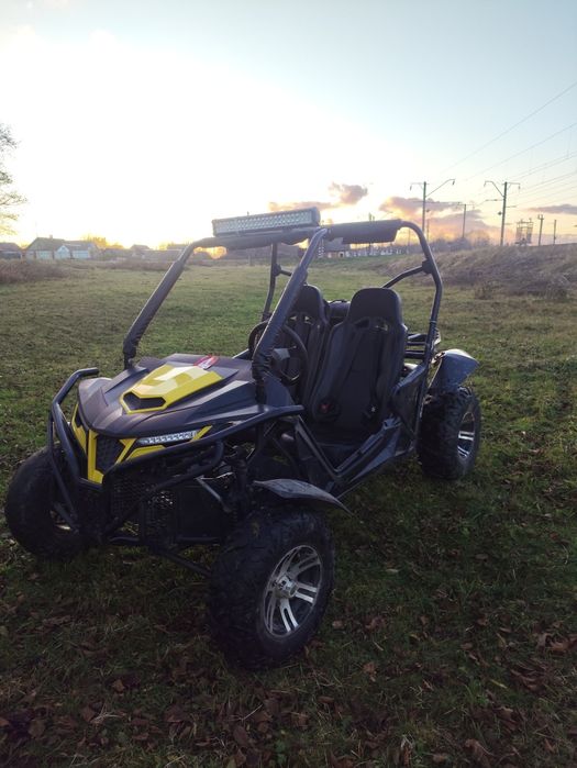 Баггі hamer k5 у доброму стані