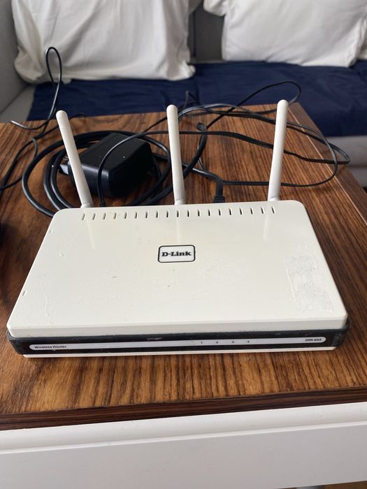 Router bezprzewodowy  D-Link Dir-655 + zasilacz 12V 2A