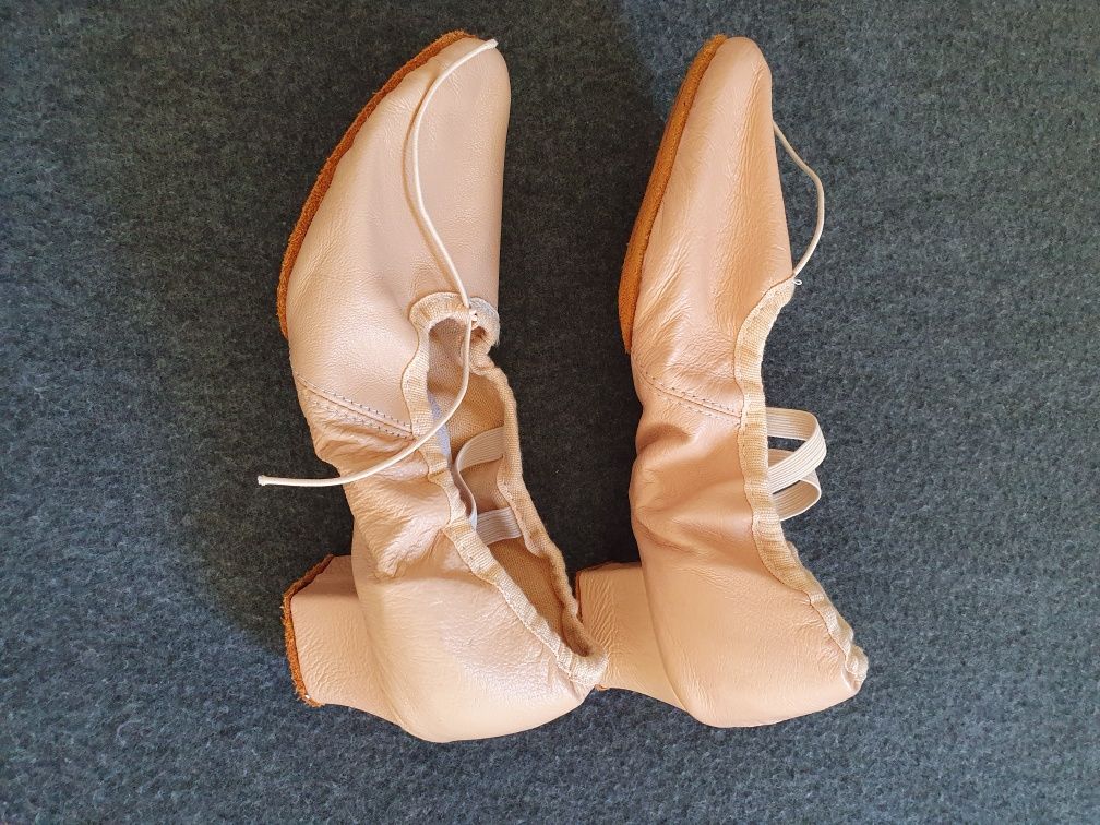 Sapatos ballet/caracter em pele 36/37