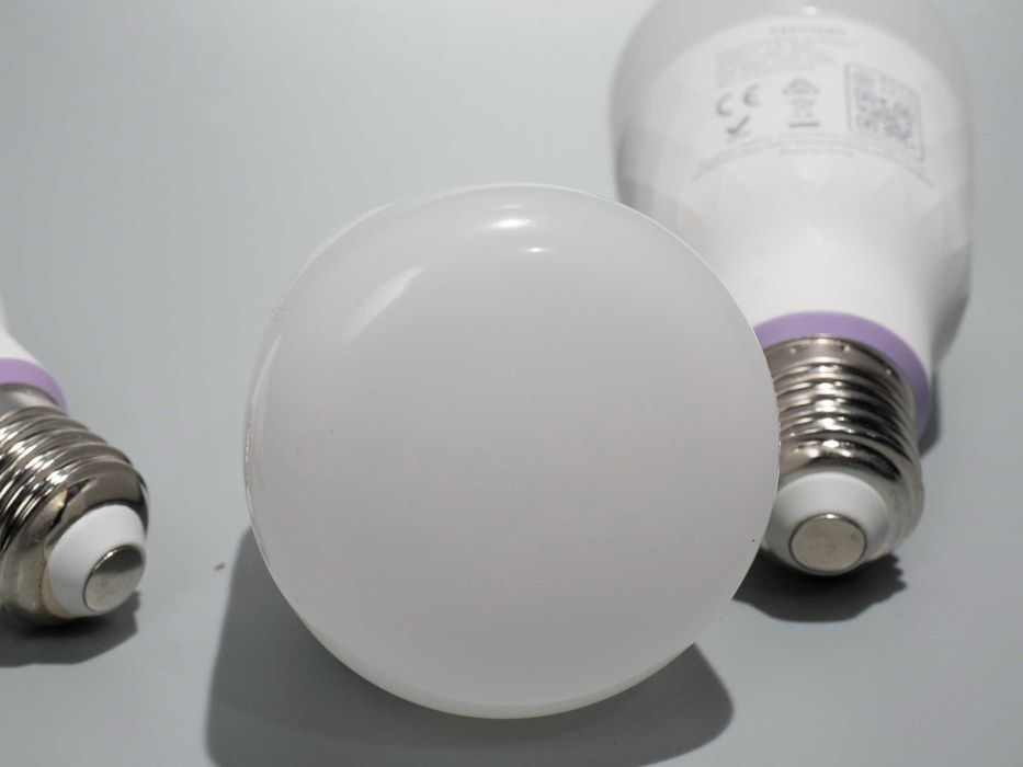 Yeelight 1S kolorowe smart żarówki E27 RGB