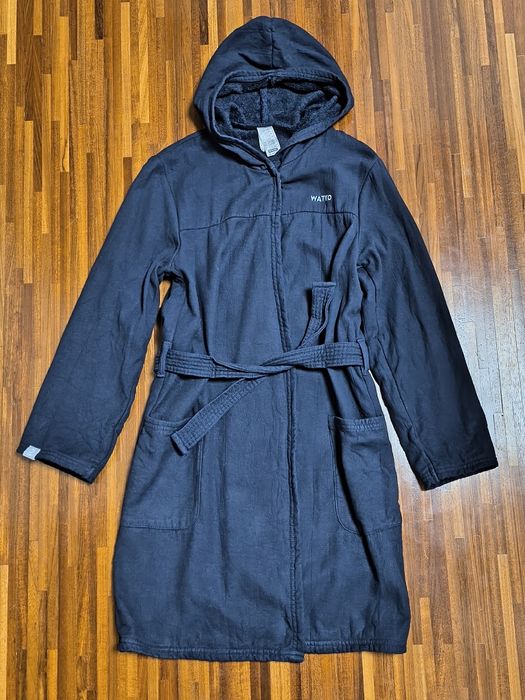 Granatowy szlafrok basenowy kąpielowy chłopięcy Decathlon  146 150 cm