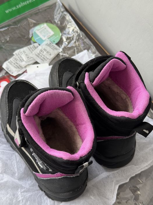 Ботинки зимние на девочку 27р.