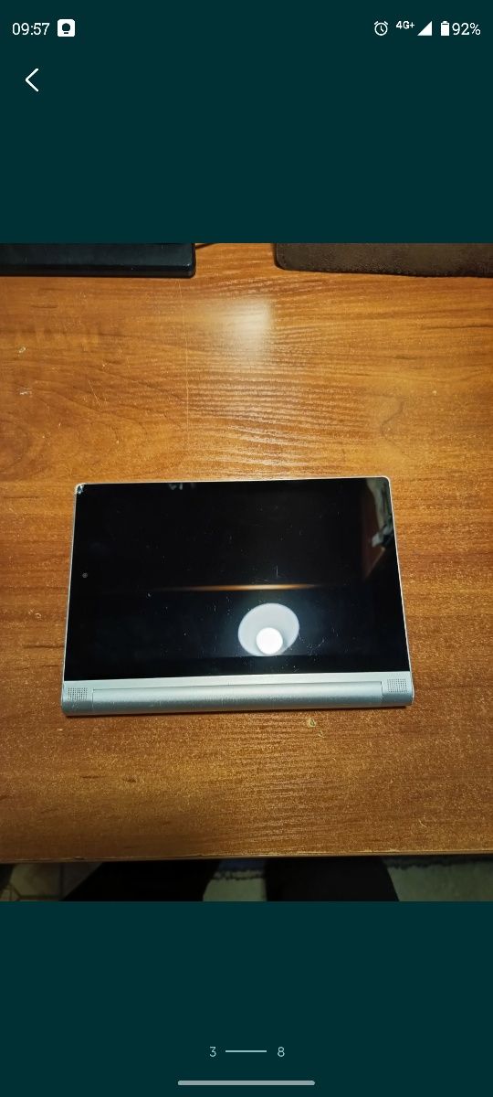 Lenovo yoga table 2(8)