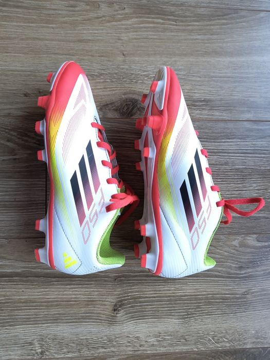 Korki dziecięce Adidas 37 i 1/3