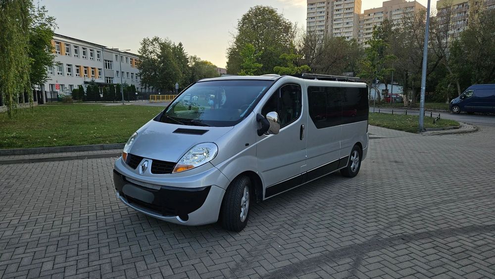 Renault Trafic  Renault Trafic II, 2.5 diesel, 145KM, 2006r, kamper