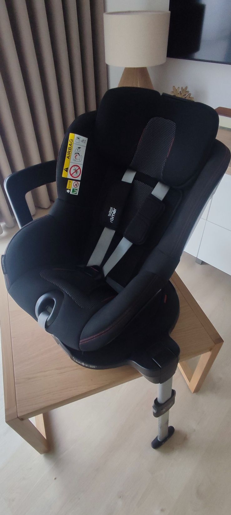 Fotelik obrotowy Britax Romer dualflix