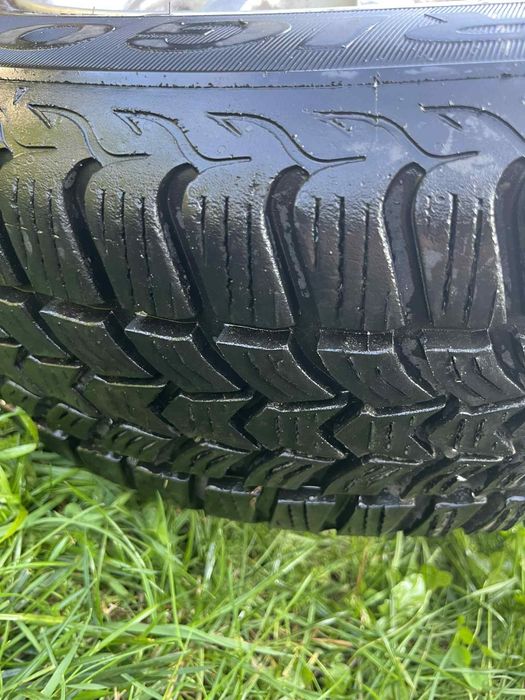 Koła, opony, felgi BMW zimowe 195/65R15