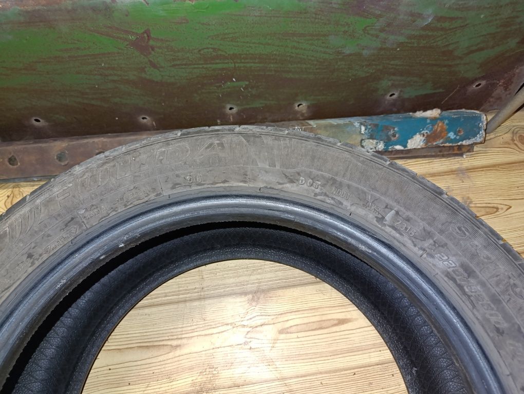 Резина 255/55/17 101 w    лето