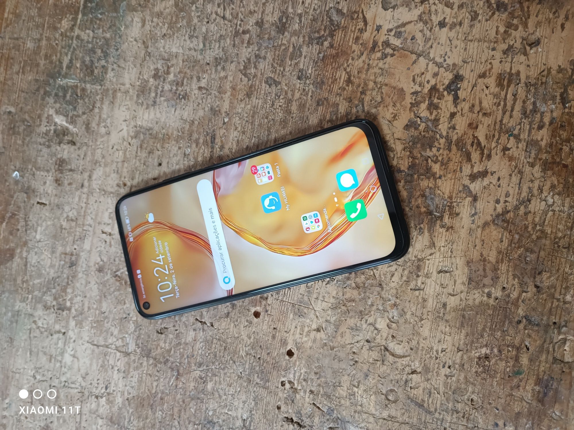 Huawei P40 lite - Novo e Desbloqueado