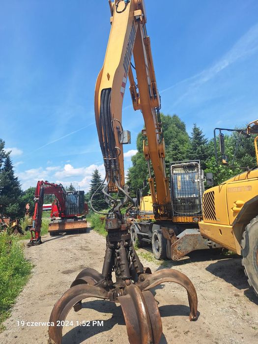 Liebherr A904 przeladunek  Koparka przeLadunkowa Liebherr a 904 z chwytakiem Liebherr