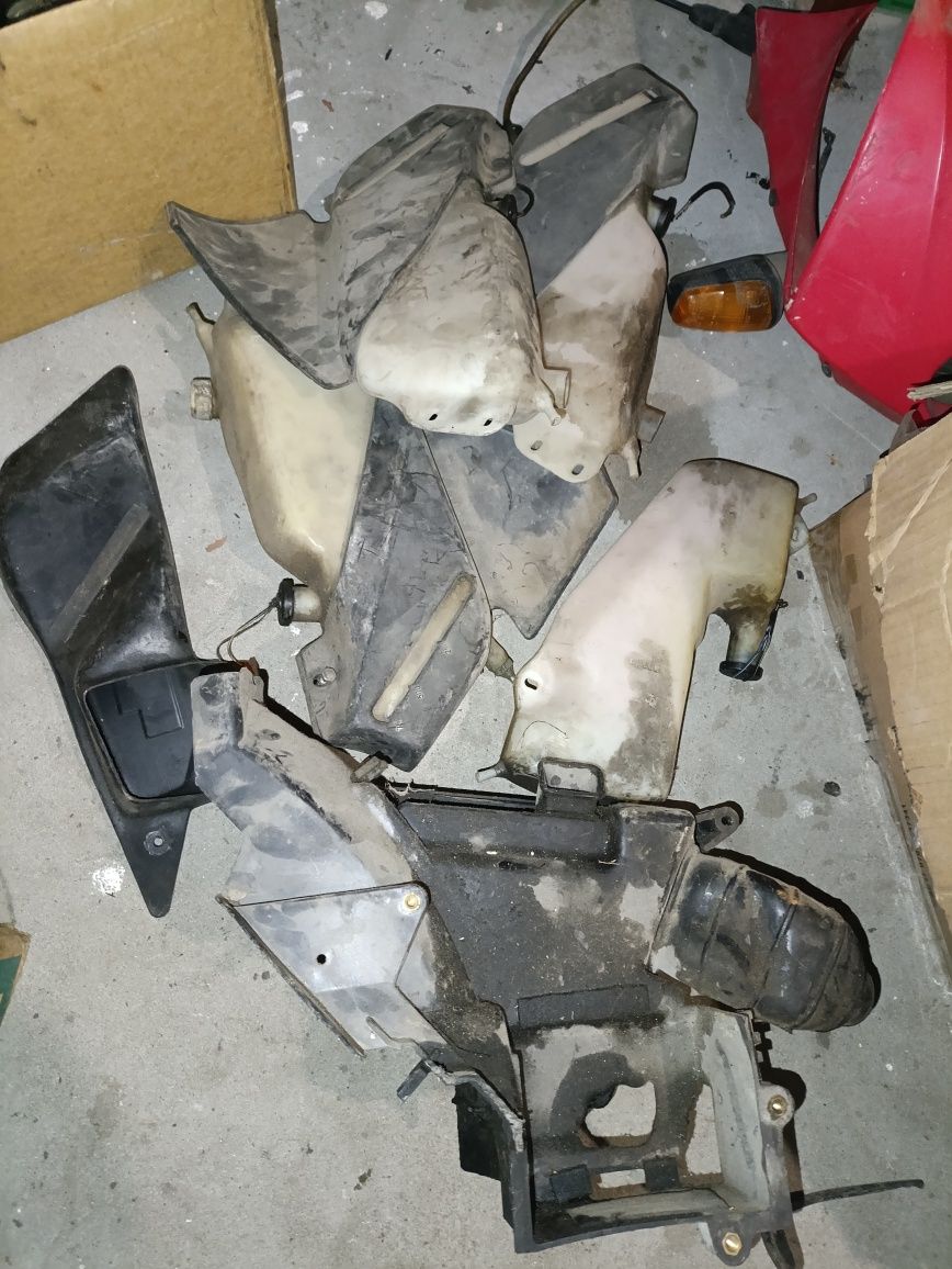 Aprilia AF1 czesci felga przód tył kilka sztuk