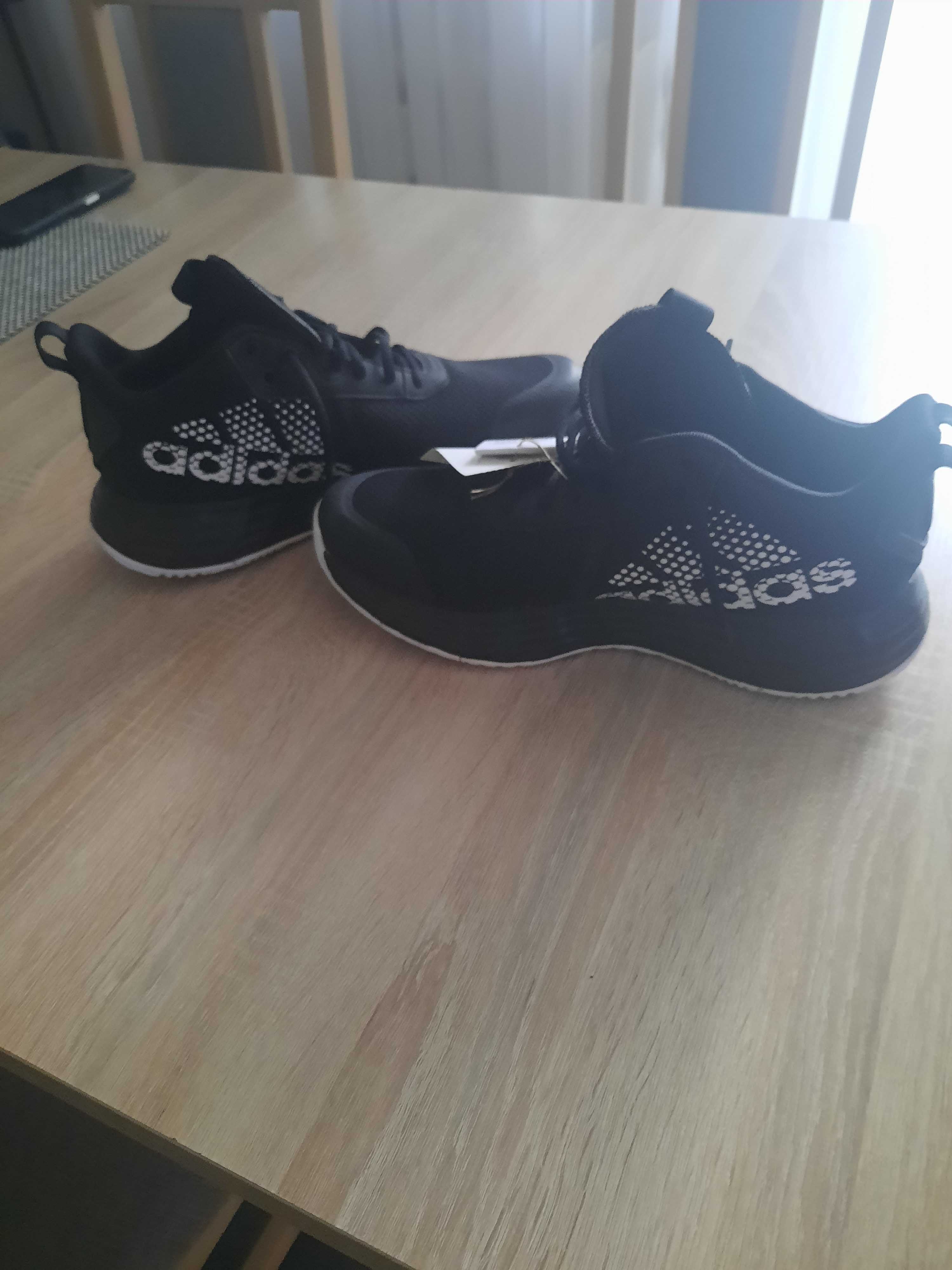 buty adidas owenthegame2,0 rozmiar 41,5/ NOWE
