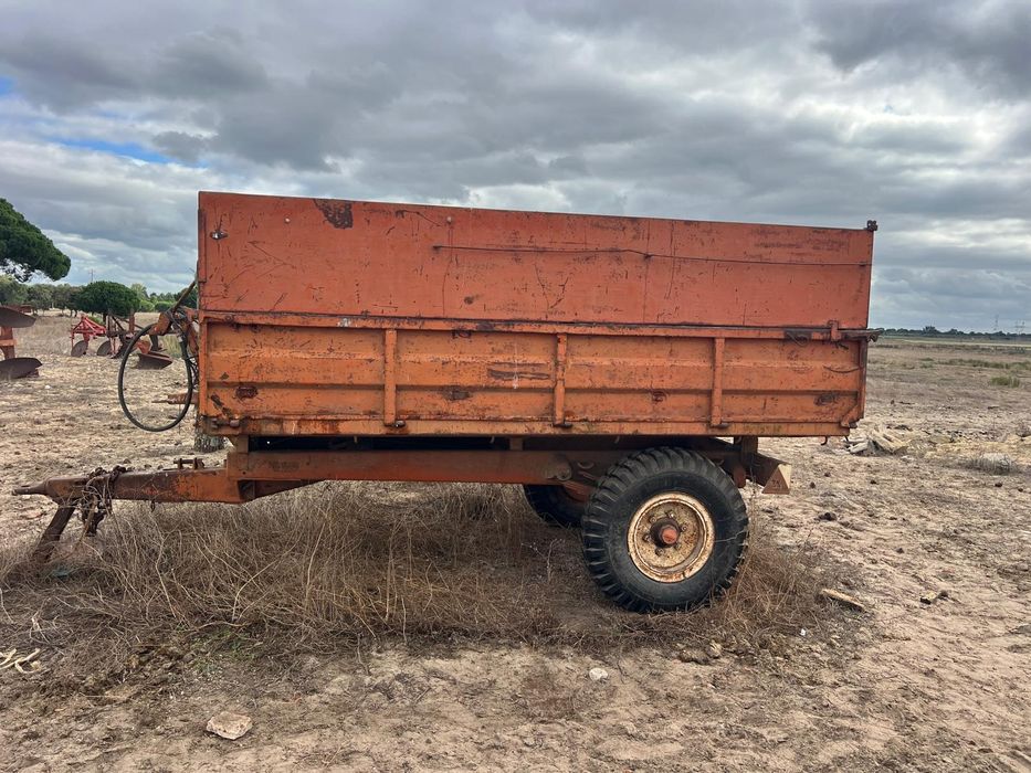 Reboque agrícola Galucho