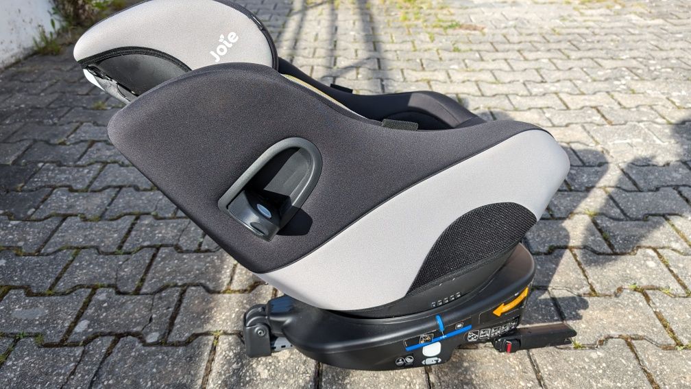 Cadeira Joie Spin-Safe Plus Test rear-facing isofix rotativa