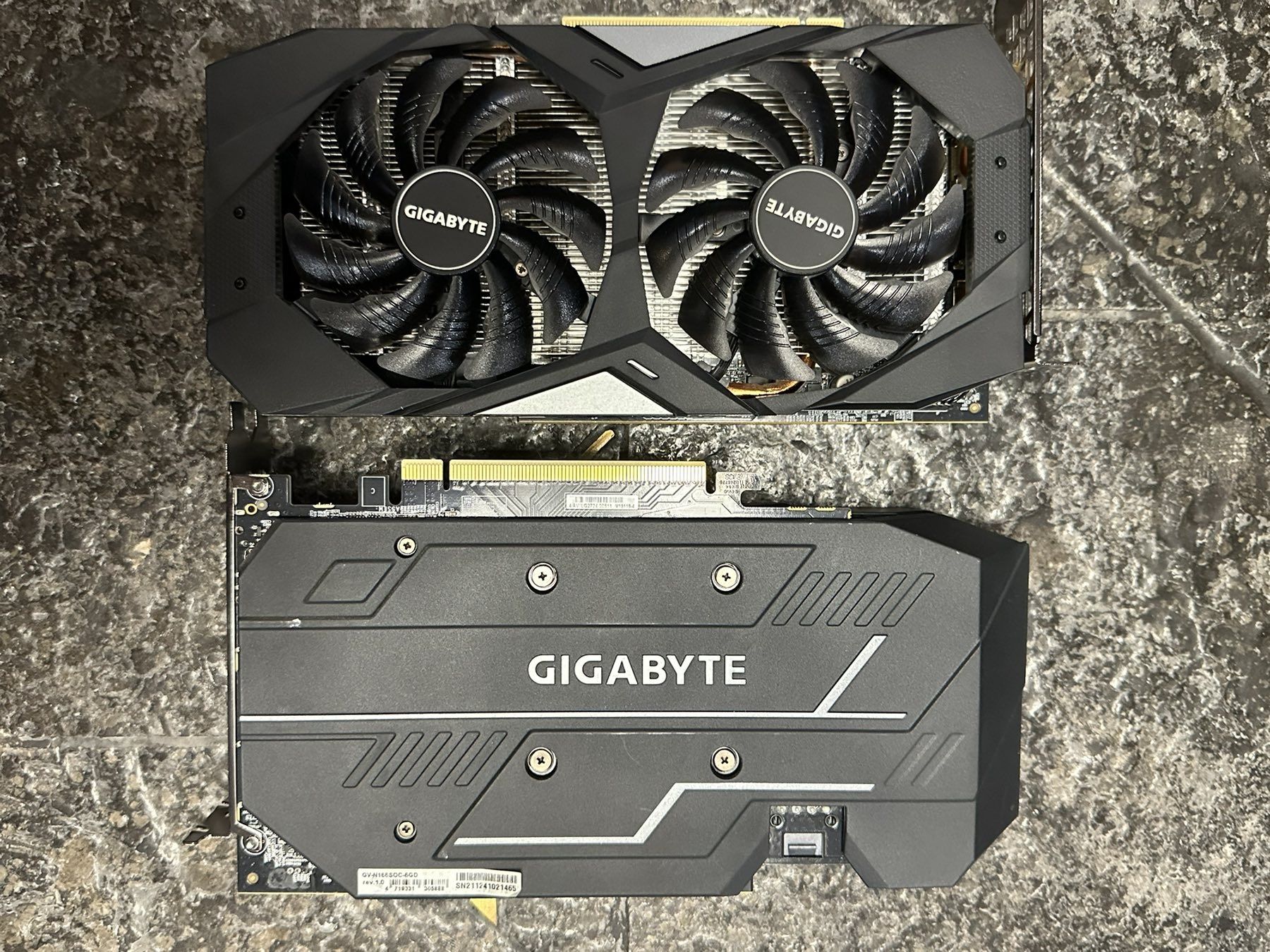 Продам Відеокарту 1660 Gigabyte  8Gb