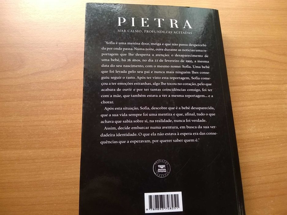 PIETRA - Mar Calmo, Profundezas Agitadas - Sofia dos Anjos Morgado