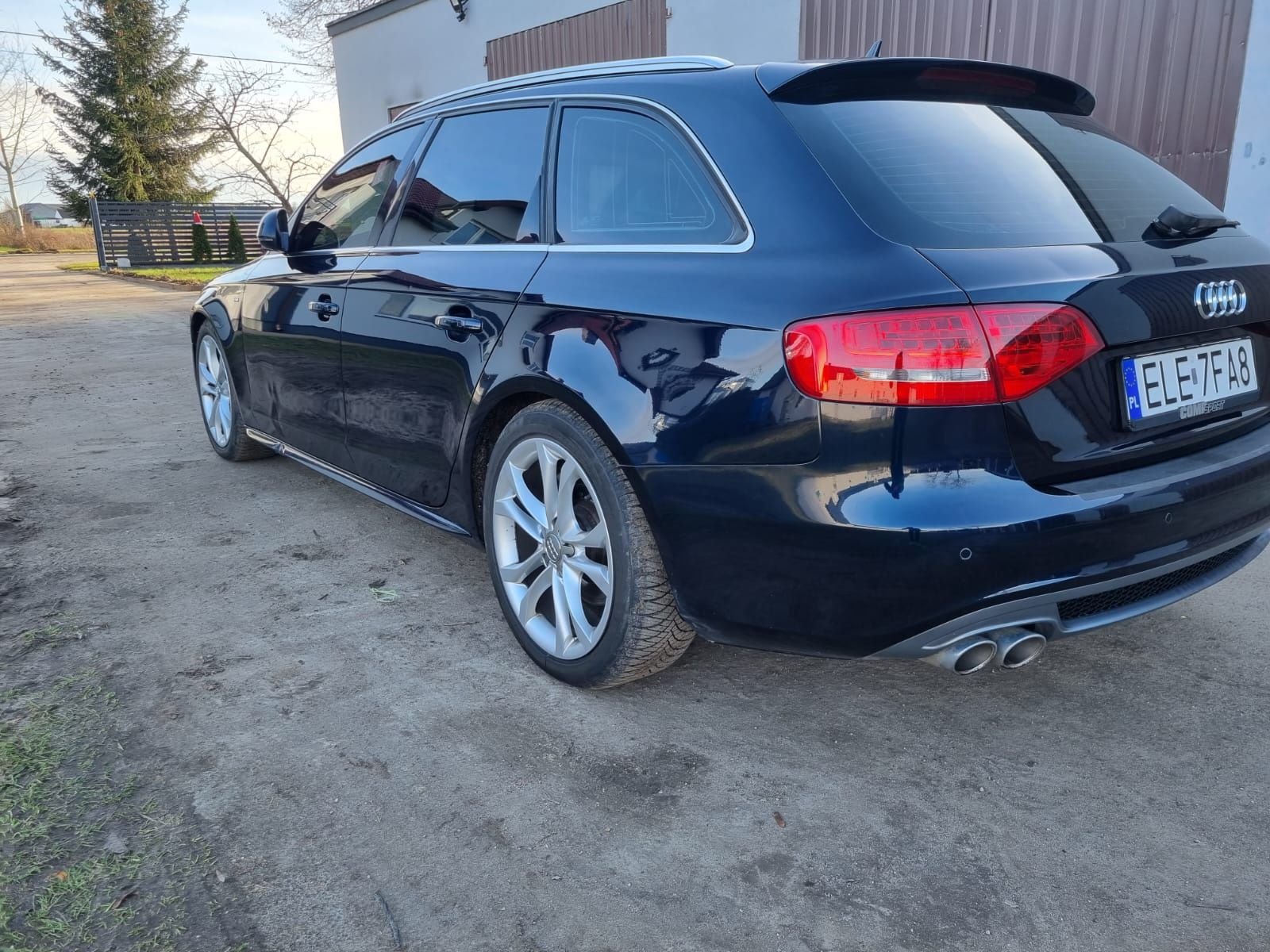 Audi a4 B8 S-Line AVANT