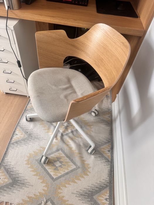 Cadeira ikea para sexretaria
