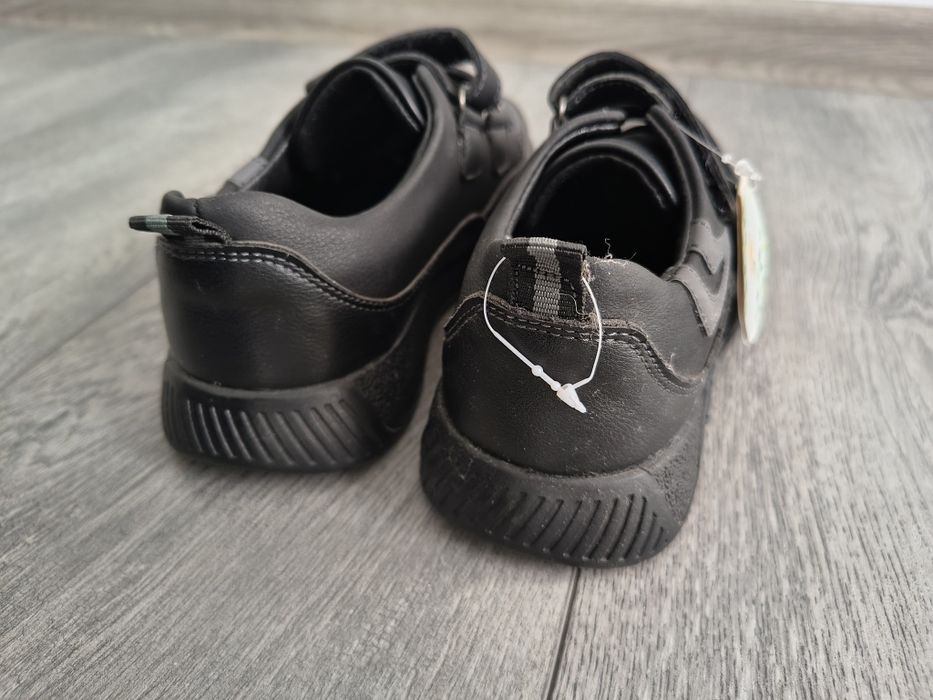 Дитяче взуття. 31 розмір
