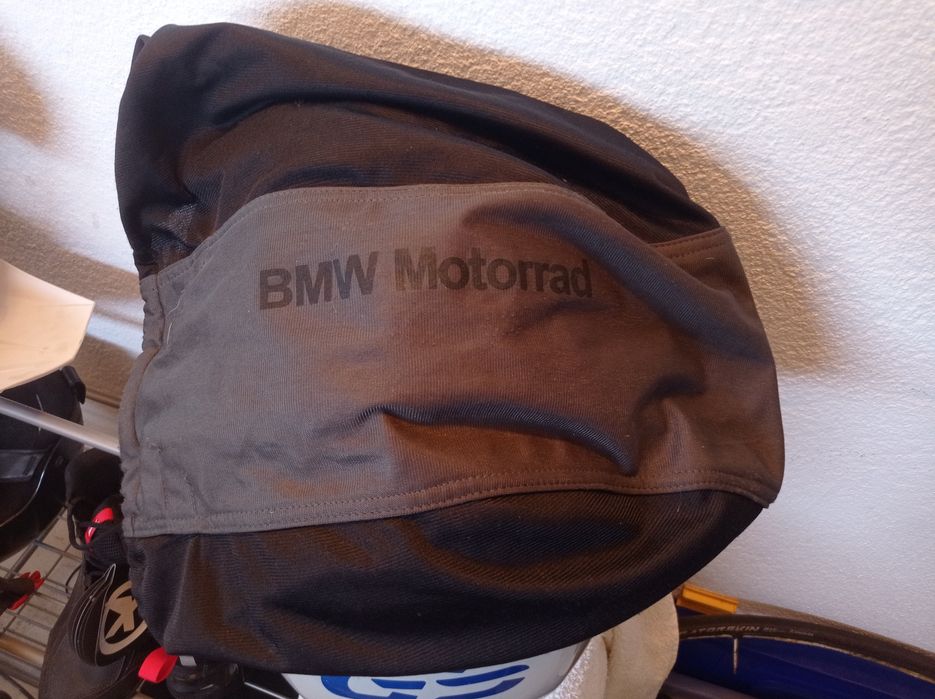 Capacete BMW com intercomunicador integrado tamanho 52/53