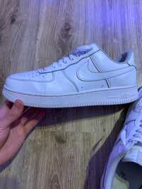 Nike air force 1 low.