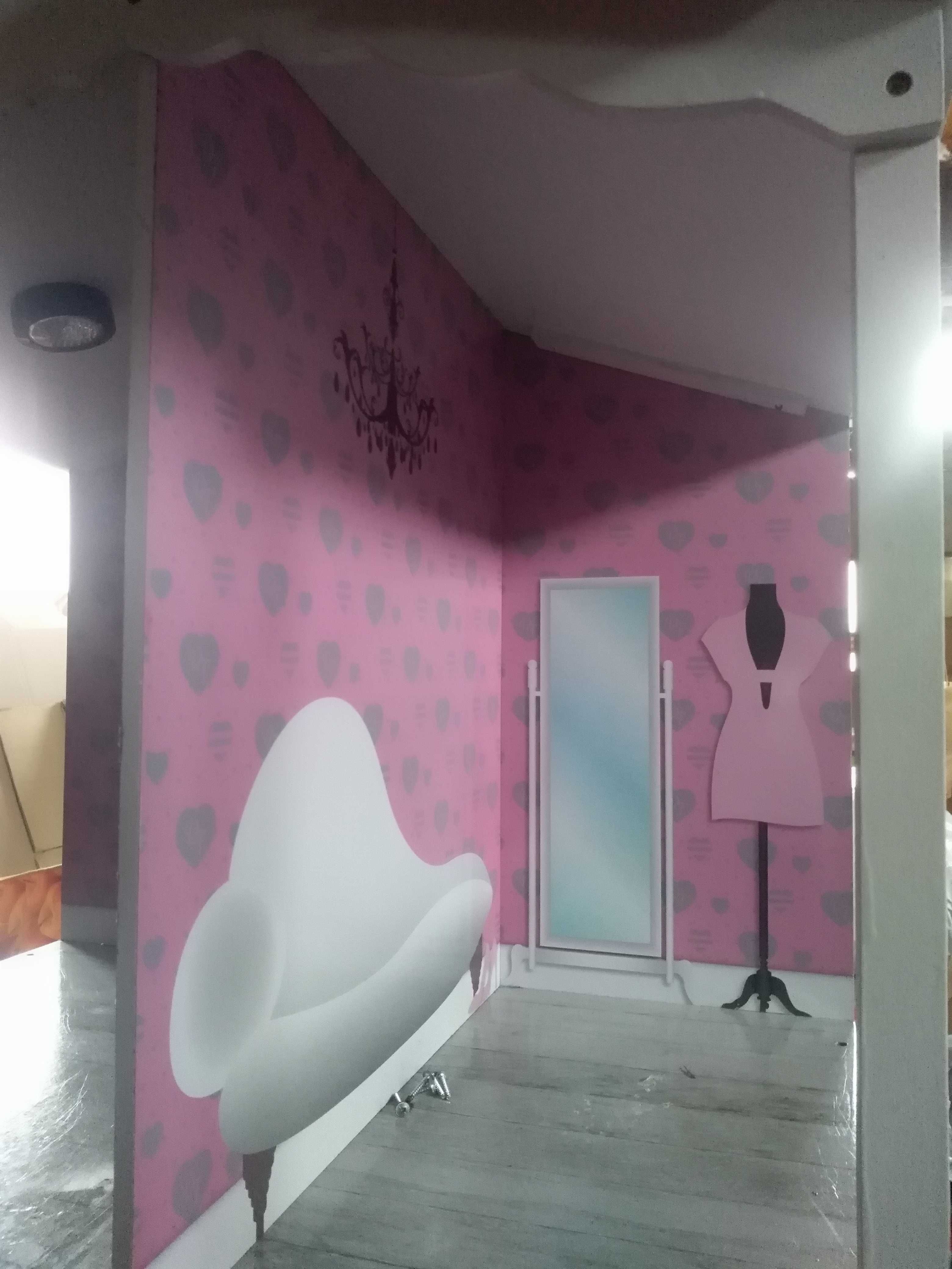Domek dla lalek Designa Friend Collection z oświetleniem