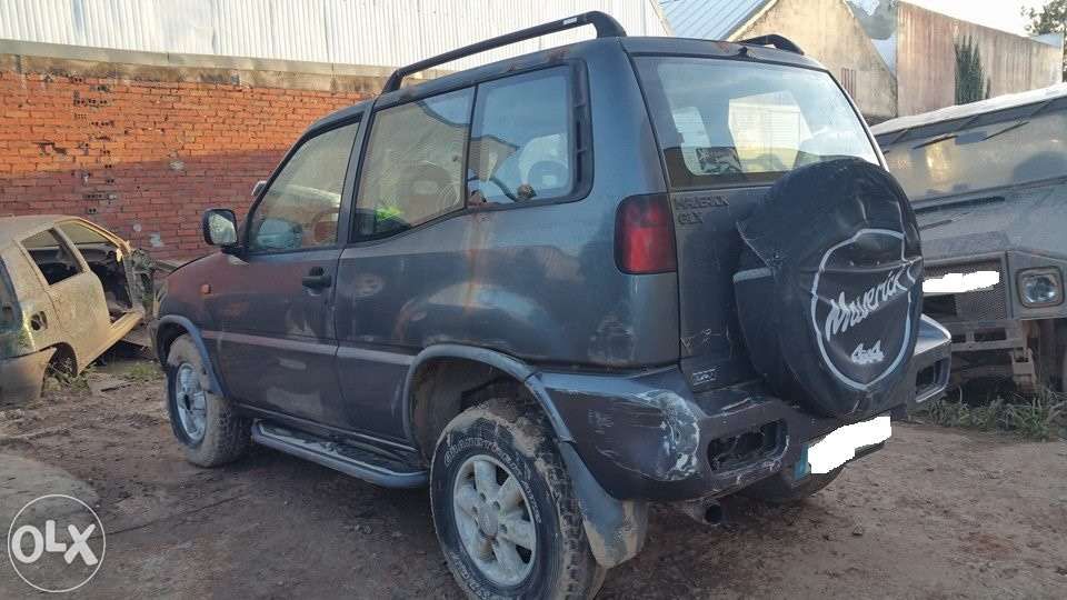 Nissan terrano ford maverick