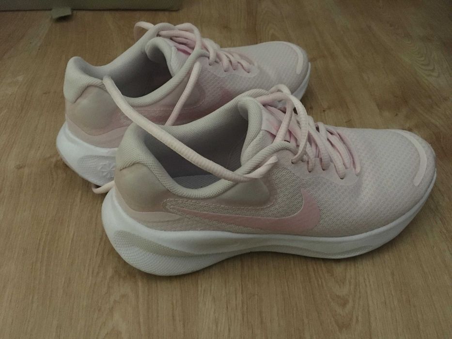 Sapatilhas Running Mulher - Nike Revolution 7