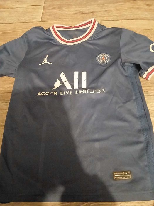 Футбольні джерсі