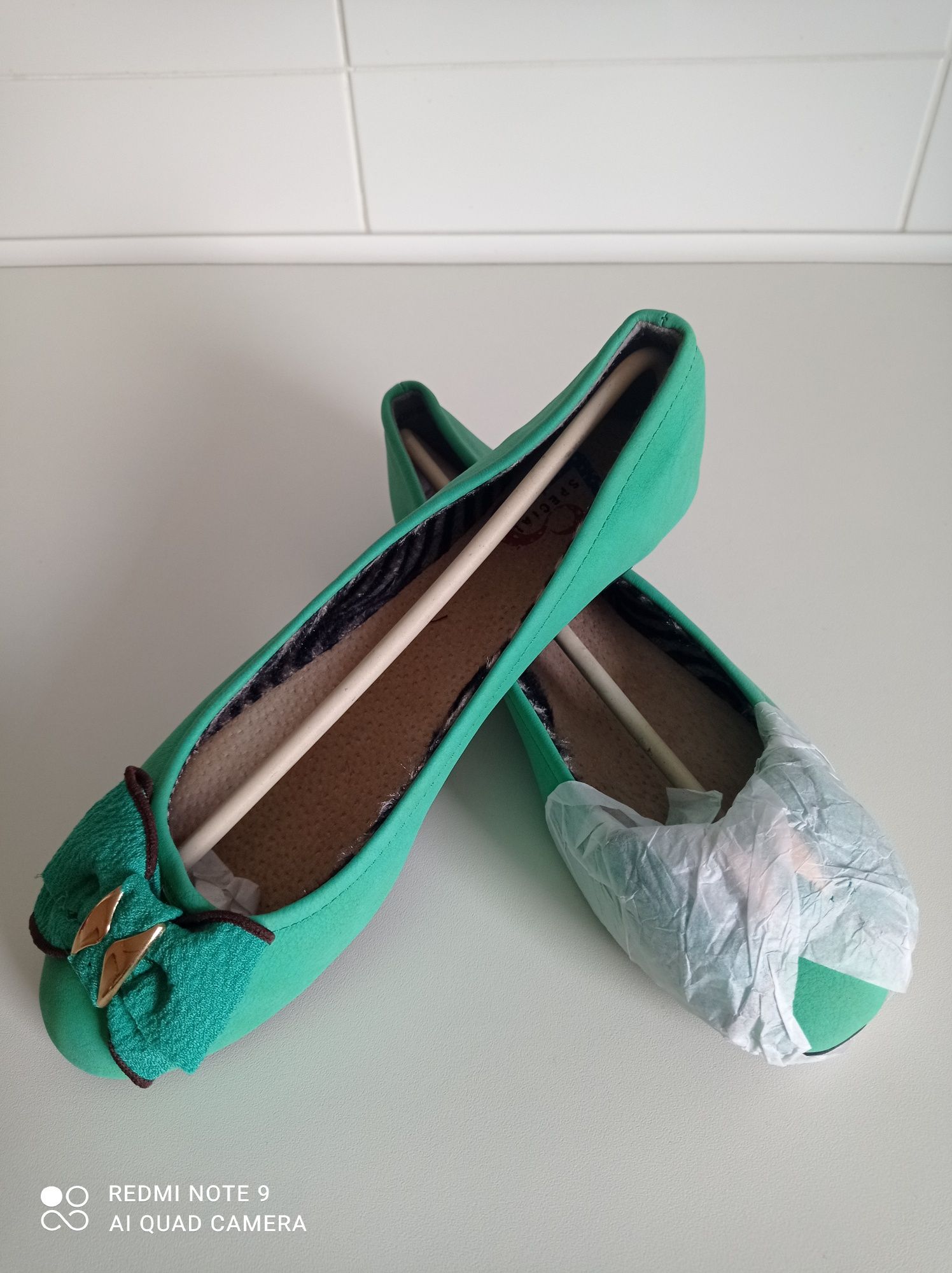 Buty balerinki zielone roz 39 pasują na 38